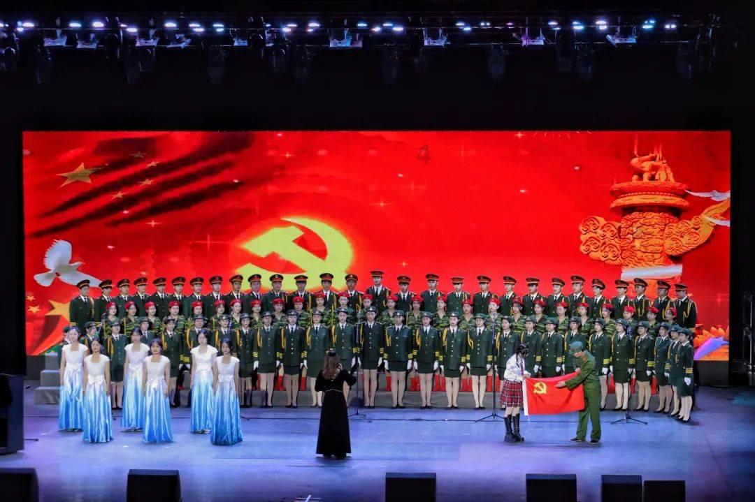 曲棍球教练逃生